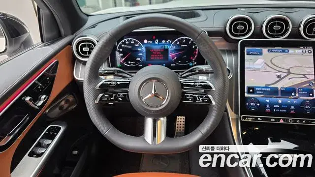 Mercedes-Benz GLC-Class 2024 — Фото 13/20