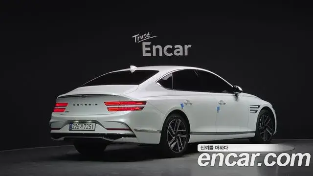 Genesis G80 2024 — ფოტო 32/33