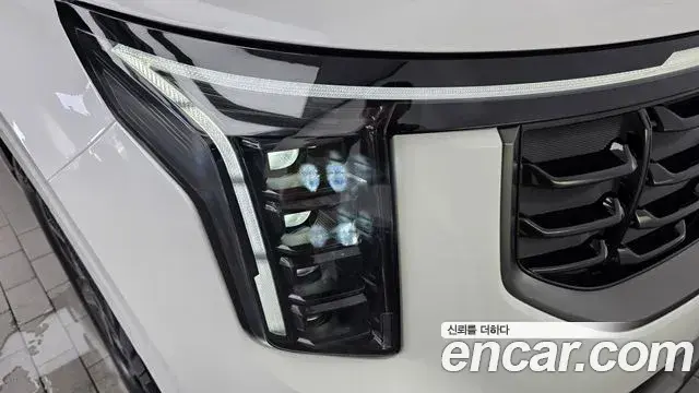 Kia Carnival 2025 — Şəkil 35/36