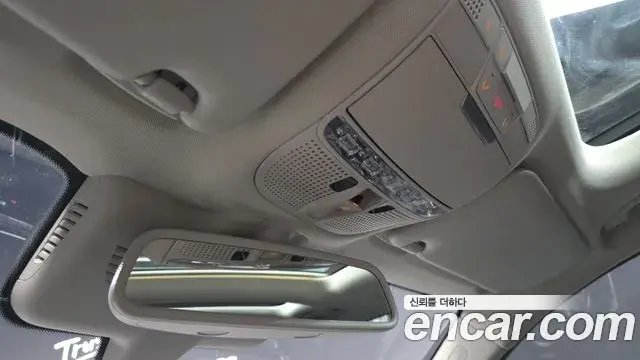 Mercedes-Benz GLC-Class 2019 — Şəkil 7/32