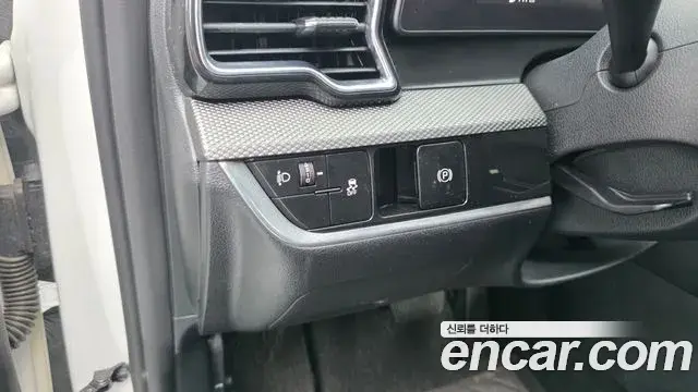 Kia Sportage 2022 — Фото 12/20