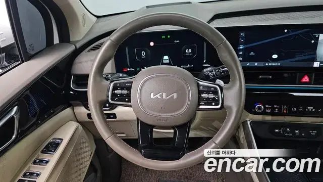 Kia Carnival 2024 — ფოტო 3/20