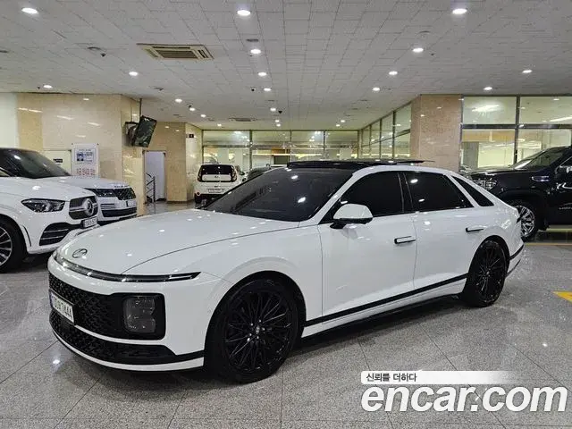 Hyundai Grandeur Hybrid 2022 — Photo 3/20