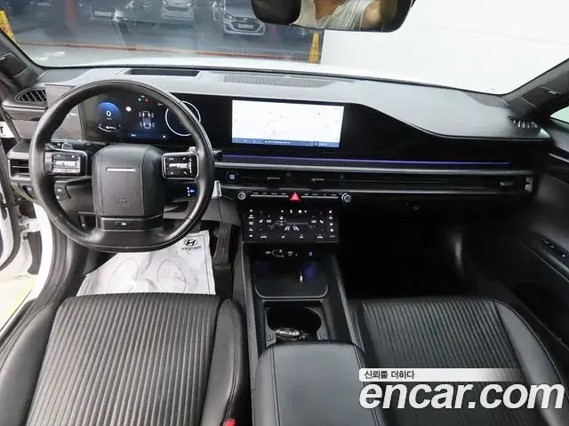Hyundai Grandeur Hybrid 2022 — Photo 17/20