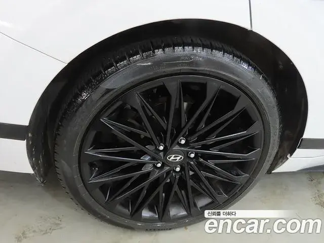 Hyundai Grandeur Hybrid 2022 — Photo 11/20