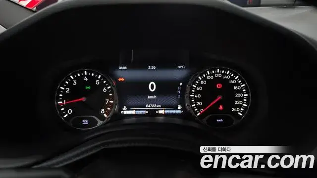 Jeep Renegade 2019 — ფოტო 11/32