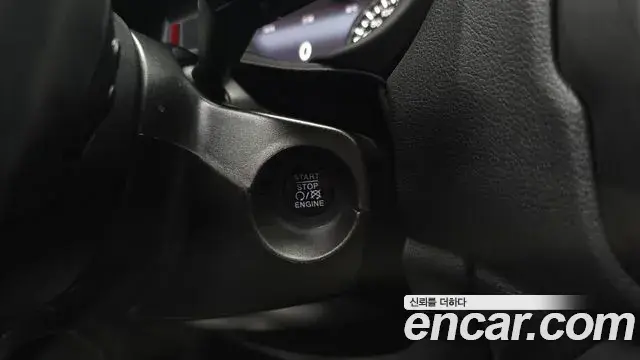 Jeep Renegade 2019 — ფოტო 20/32