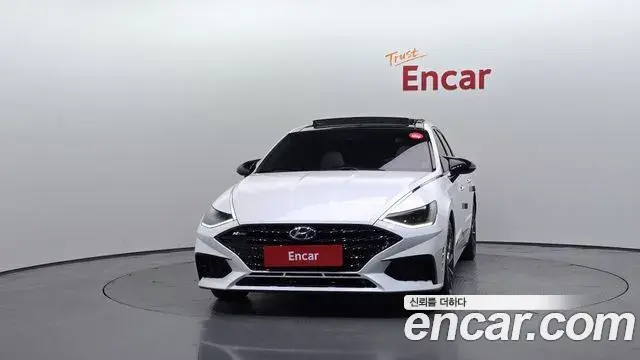 Hyundai Sonata 2019 — Фото 2/20