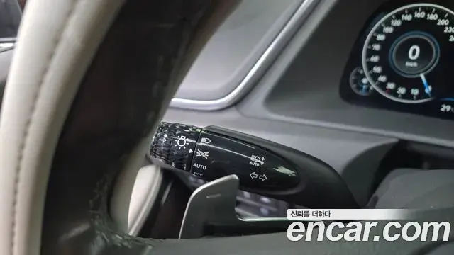 Hyundai Sonata Hybrid 2019 — Photo 26/37