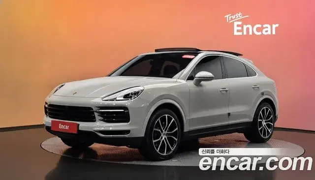 Porsche Cayenne 2023 — Photo 33/39