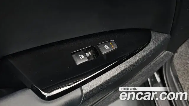 Kia Sportage 2021 — Фото 19/20