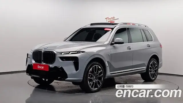 BMW X7 2024 — ფოტო 9/42