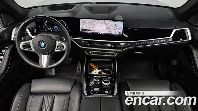 BMW X7 2024 — ფოტო 25/42