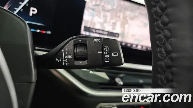 BMW X7 2024 — ფოტო 16/42