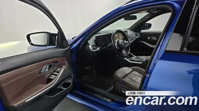 BMW 3 Series 2023 — Şəkil 2/33