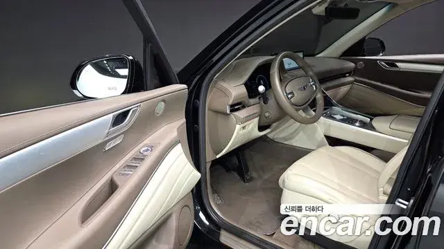 Genesis GV80 2020 — ფოტო 18/32