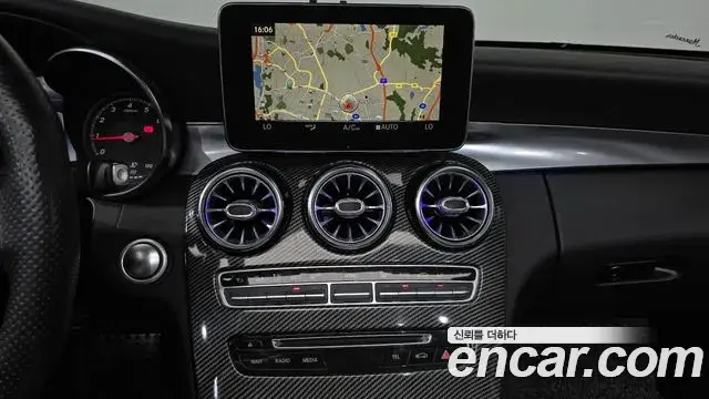 Mercedes-Benz C-Class 2018 — ფოტო 10/20