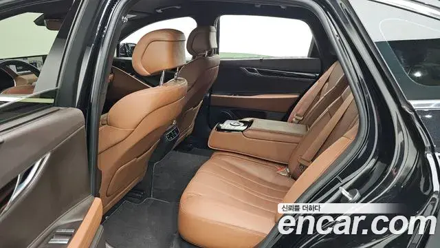 Genesis G80 2022 — ფოტო 31/36