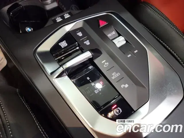 BMW 1 Series 2025 — Photo 7/18