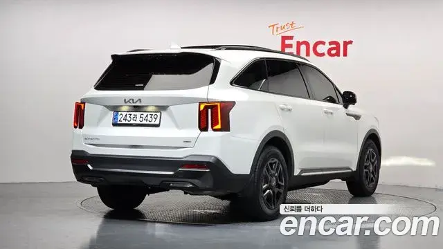 Kia Sorento 2024 — Şəkil 18/20