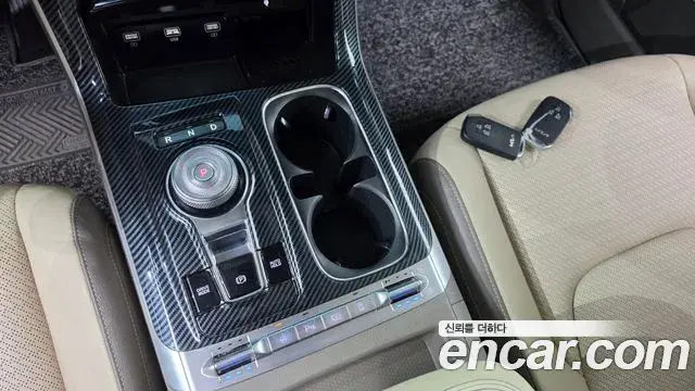 Kia Carnival 2023 — Фото 9/20