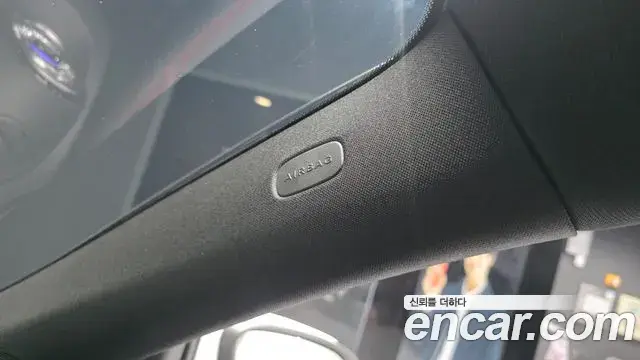 Mercedes-Benz GLB-Class 2023 — Photo 6/30