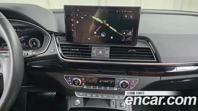 Audi Q5 2021 — Photo 18/33