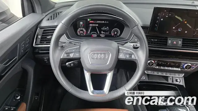 Audi Q5 2021 — Photo 20/33