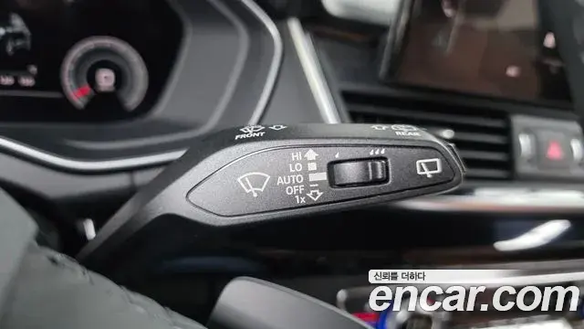 Audi Q5 2021 — Photo 32/33