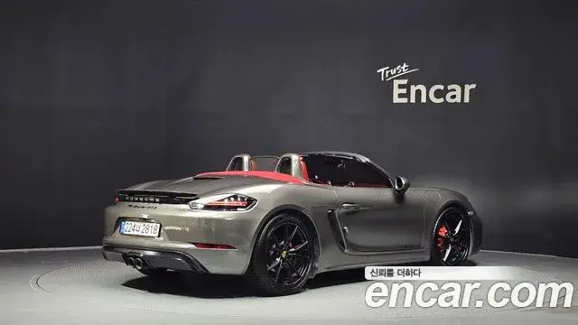 Porsche 718 Boxster 2019 — Şəkil 22/31