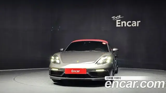 Porsche 718 Boxster 2019 — Şəkil 28/31