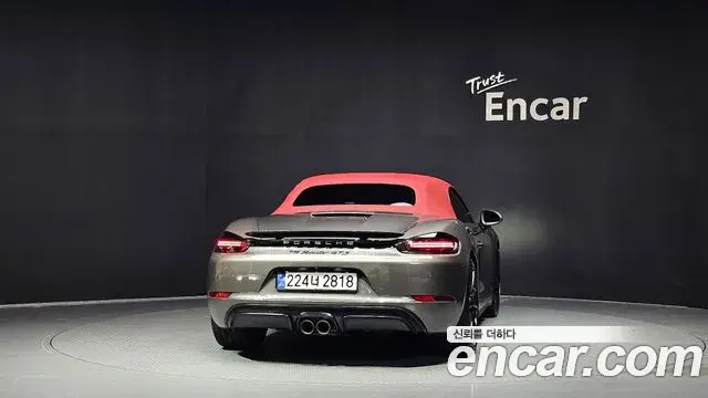 Porsche 718 Boxster 2019 — Şəkil 16/31