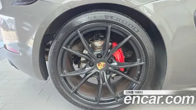 Porsche 718 Boxster 2019 — Şəkil 9/31