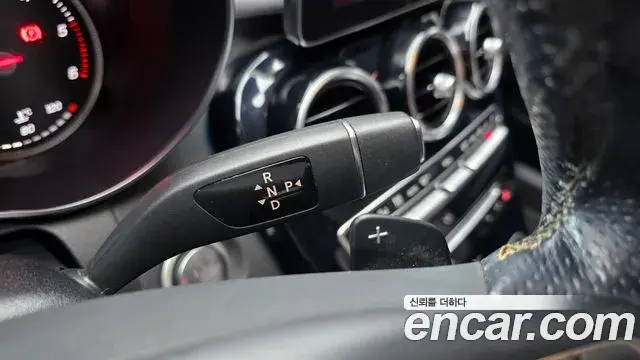 Mercedes-Benz C-Class 2018 — ფოტო 7/34