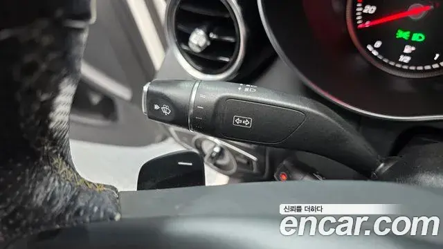 Mercedes-Benz C-Class 2018 — ფოტო 2/34
