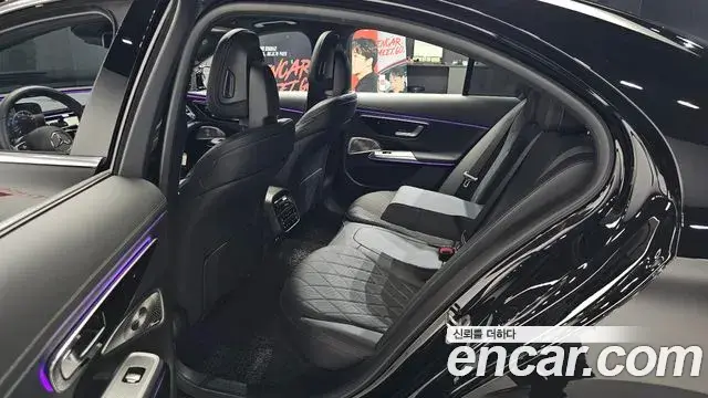 Mercedes-Benz E-Class 2026 — Photo 14/38