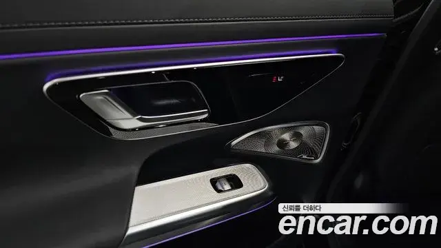 Mercedes-Benz E-Class 2026 — Photo 30/38