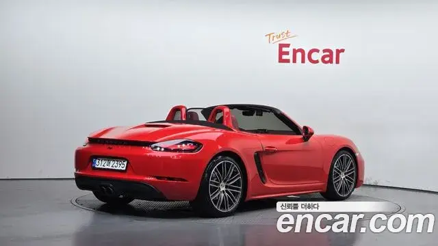 Porsche 718 Boxster 2018 — Şəkil 13/31