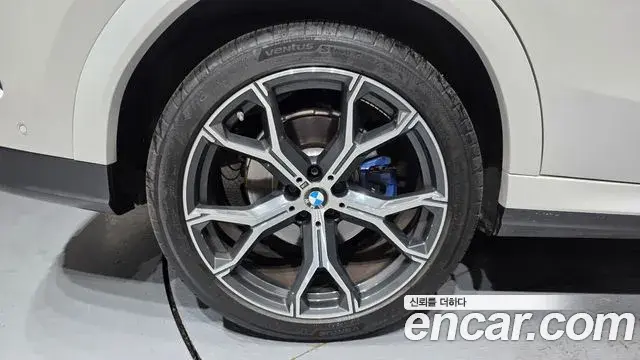 BMW X6 2022 — Şəkil 17/20