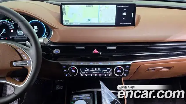 Genesis G80 2023 — Şəkil 25/38