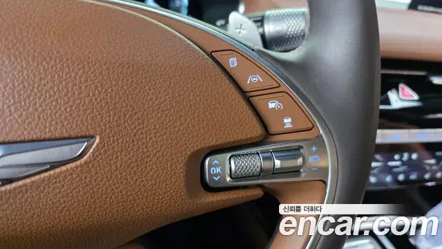 Genesis G80 2023 — Şəkil 13/38