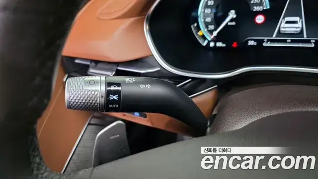 Genesis G80 2023 — Şəkil 36/38