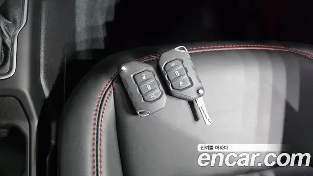 Jeep Wrangler 2024 — Photo 20/33
