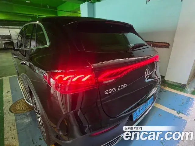 Mercedes-Benz EQE SUV 2023 — Şəkil 5/9