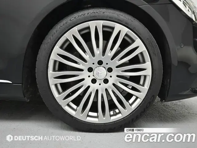 Mercedes-Benz S-Class 2018 — Photo 18/20