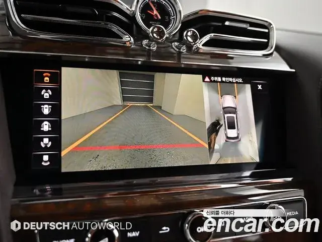 Bentley Bentayga 2021 — Photo 5/20
