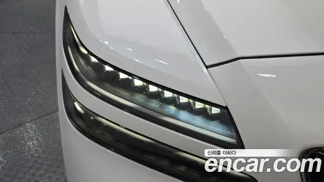 Genesis GV80 Coupe 2024 — ფოტო 9/41