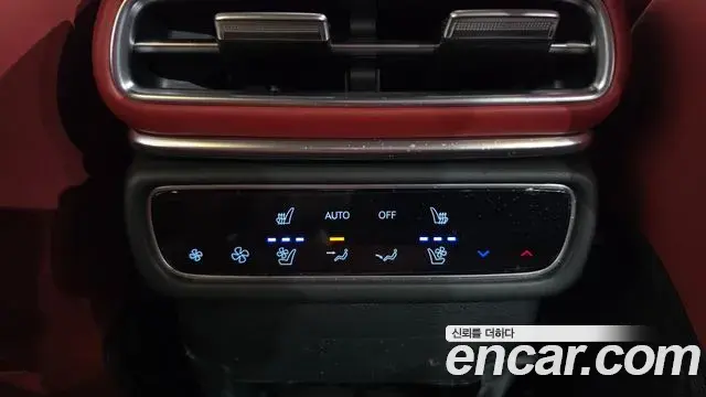 Genesis GV80 Coupe 2024 — ფოტო 31/41