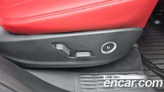 Genesis GV80 Coupe 2024 — ფოტო 15/41