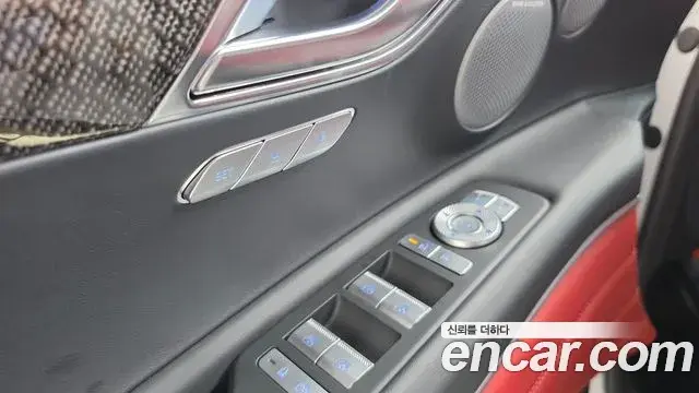 Genesis GV80 Coupe 2024 — ფოტო 14/41